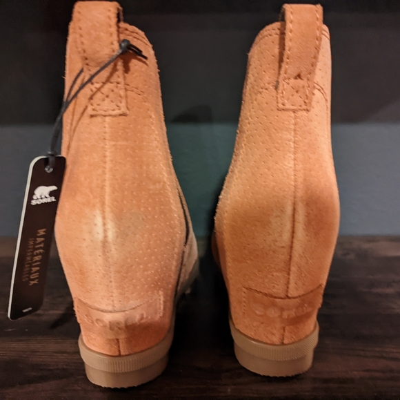 *HTF!* NWT Sorel Joan Of Arctic Wedge II Chelsea Boots 7.5 - Picture 6 of 8